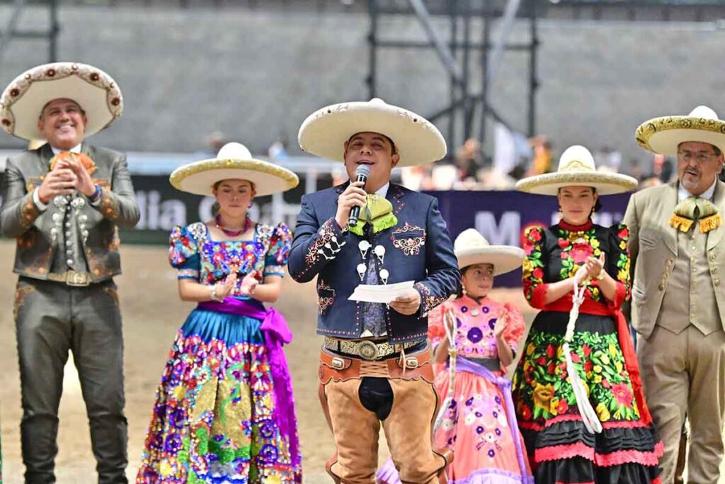 GOBERNADOR RICARDO GALLARDO INAUGURA COMPETENCIAS DEL NACIONAL CHARRO